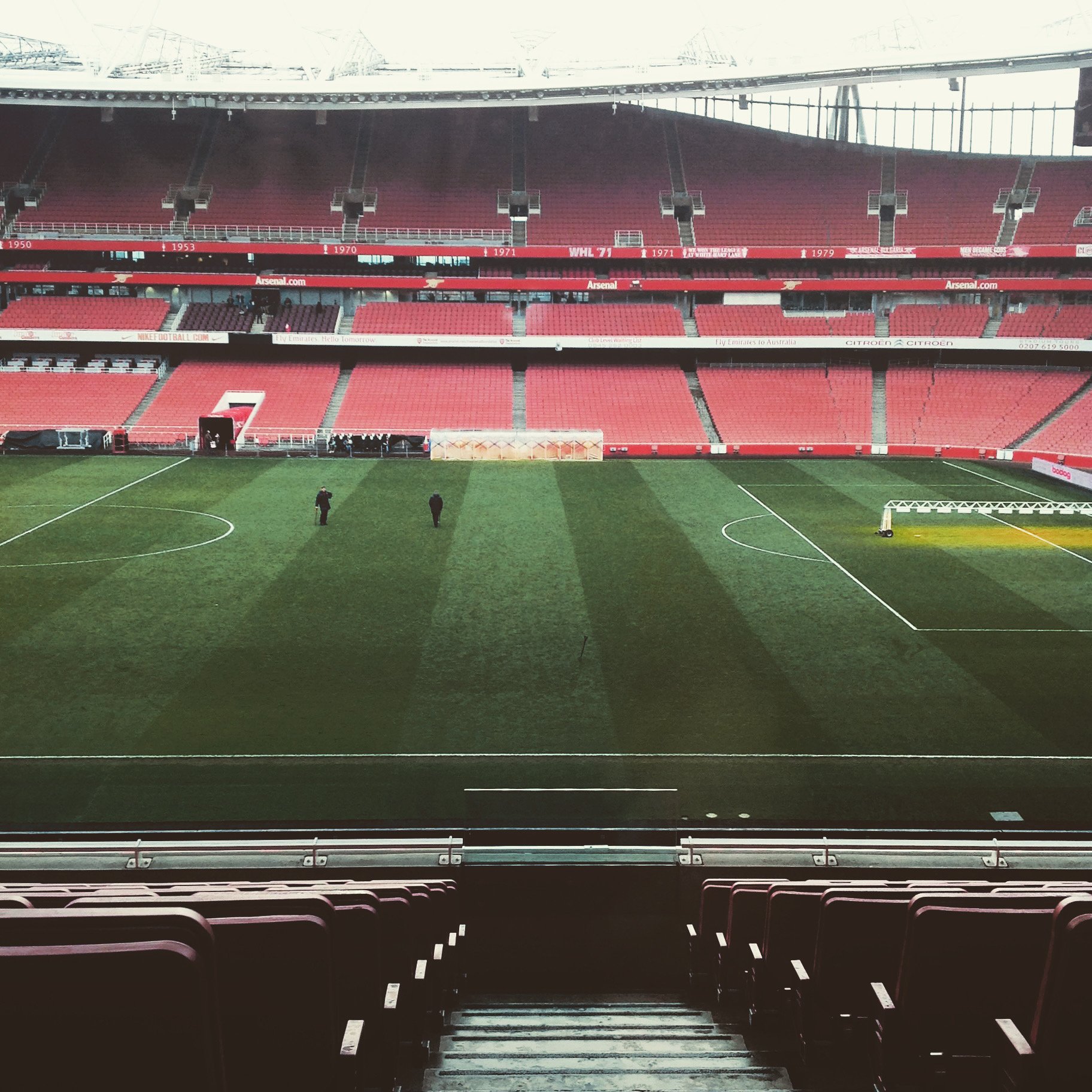 Should Leicester City continue to attack against Arsenal?